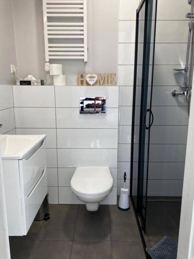 Apartamenty Zatorze 莱什诺 外观 照片
